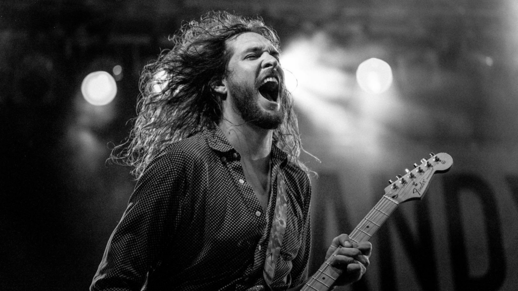 lirik lagu maafkan aku enda