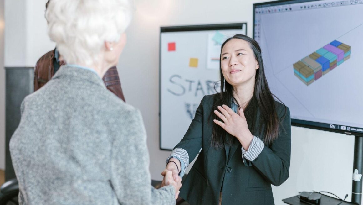 Why Every Founder Needs a Signature Story Before Approaching Investors